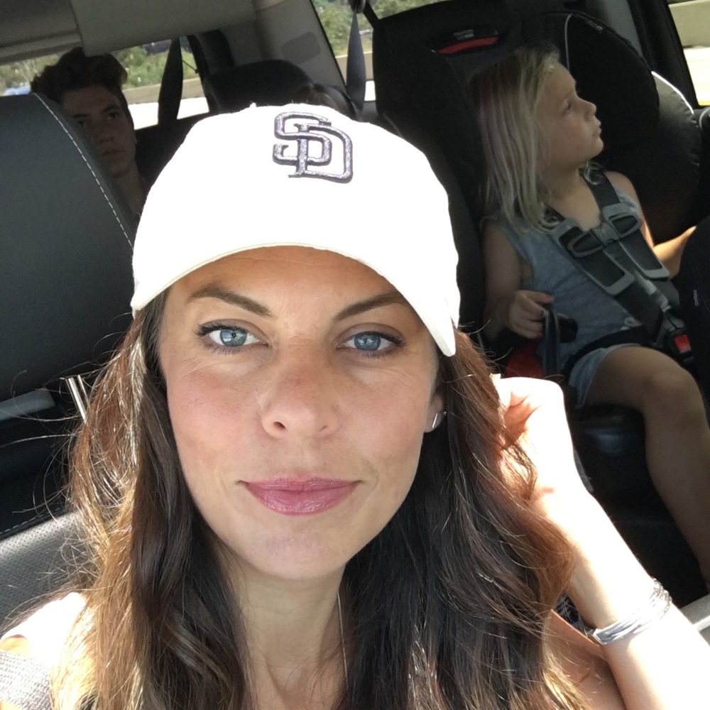 Meet your Posher, Cynthia